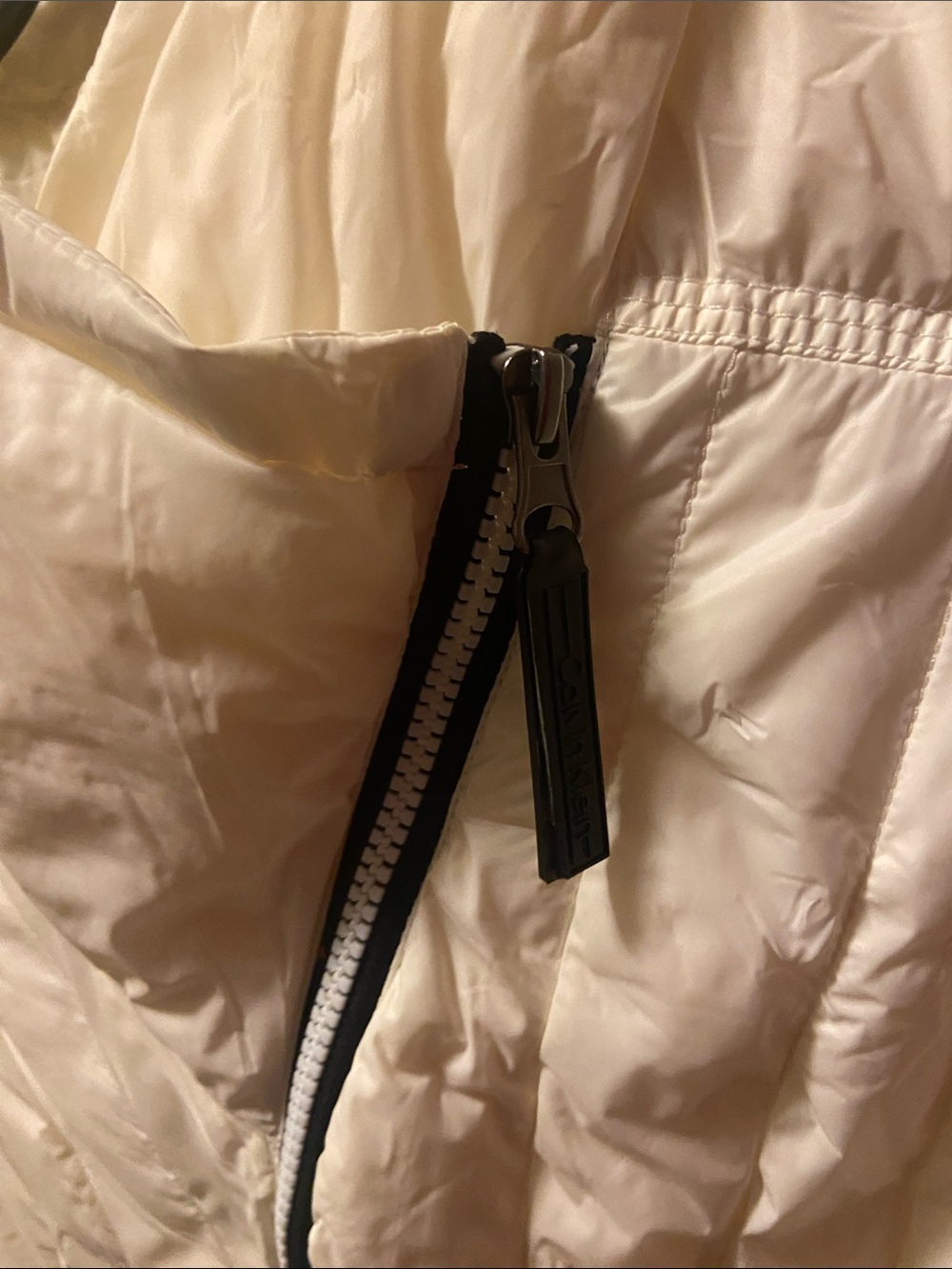Calvin Klein puffer vest - Picture 10 of 12